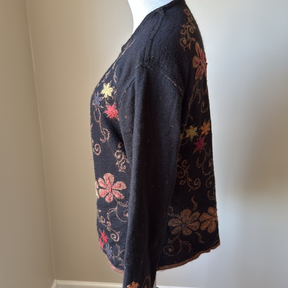 Eclipse Reversible Cardigan Sweater - image 5